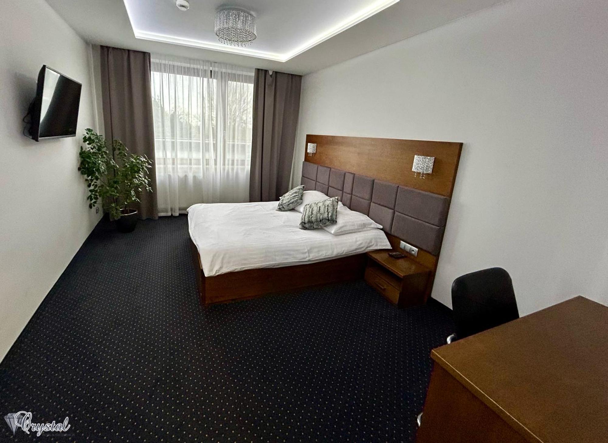 Hotel Crystal Janikowo Eksteriør billede